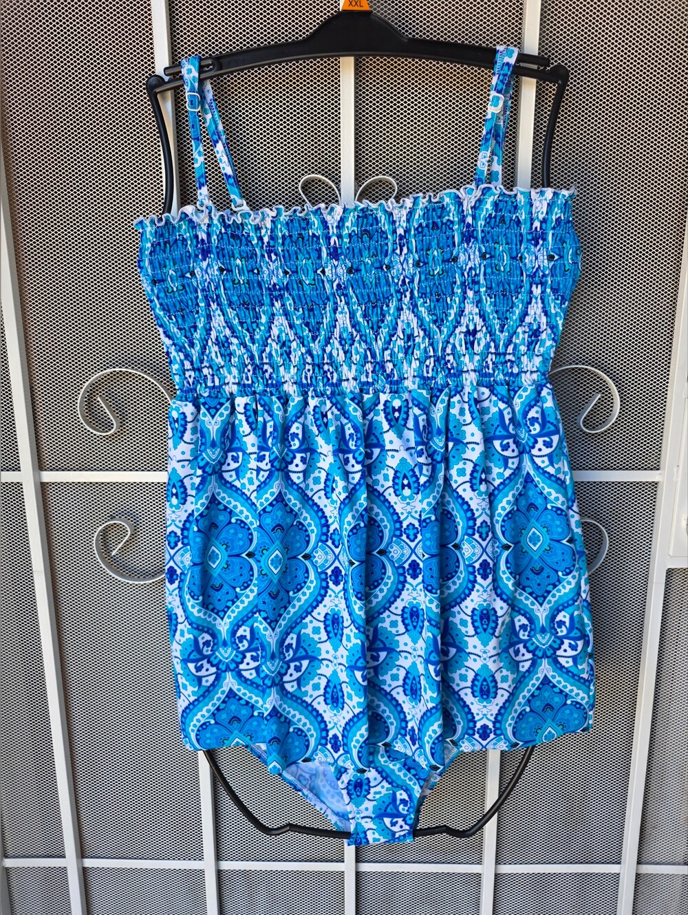 Venus 2 Piece Swimsuit Top Size XL bottom Size 14